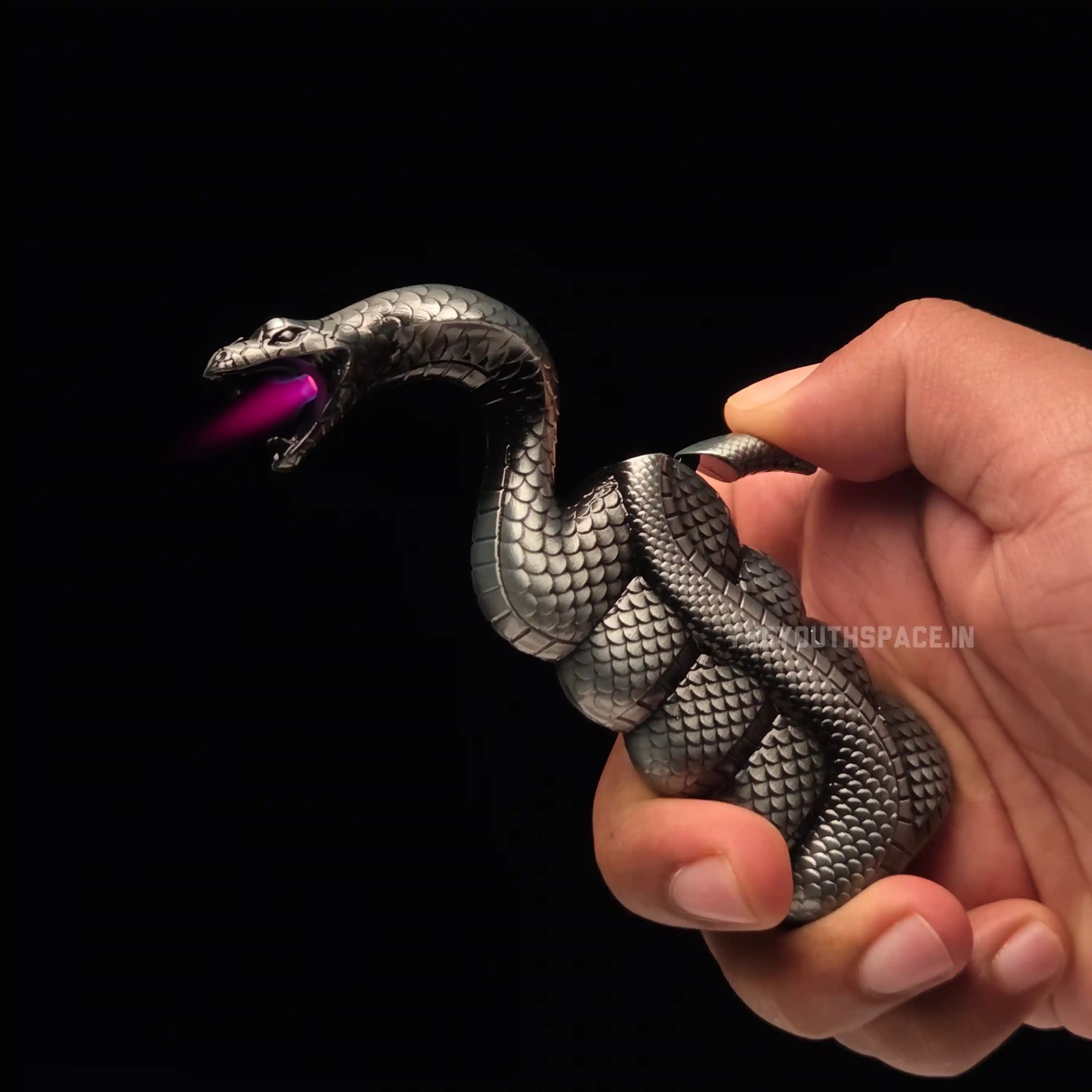 King Cobra Showpiece Lighter