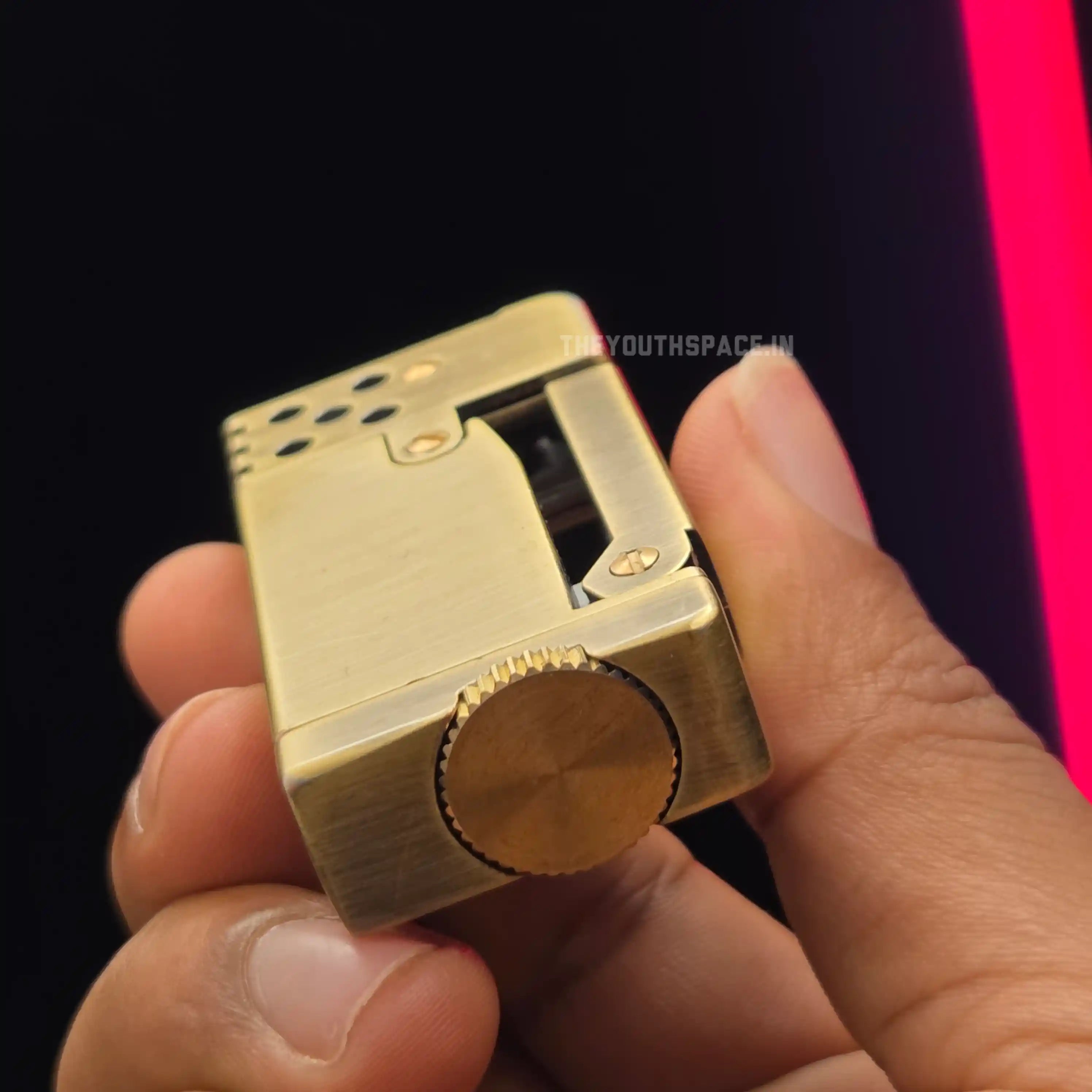 Trench Keeper Vintage Lighter