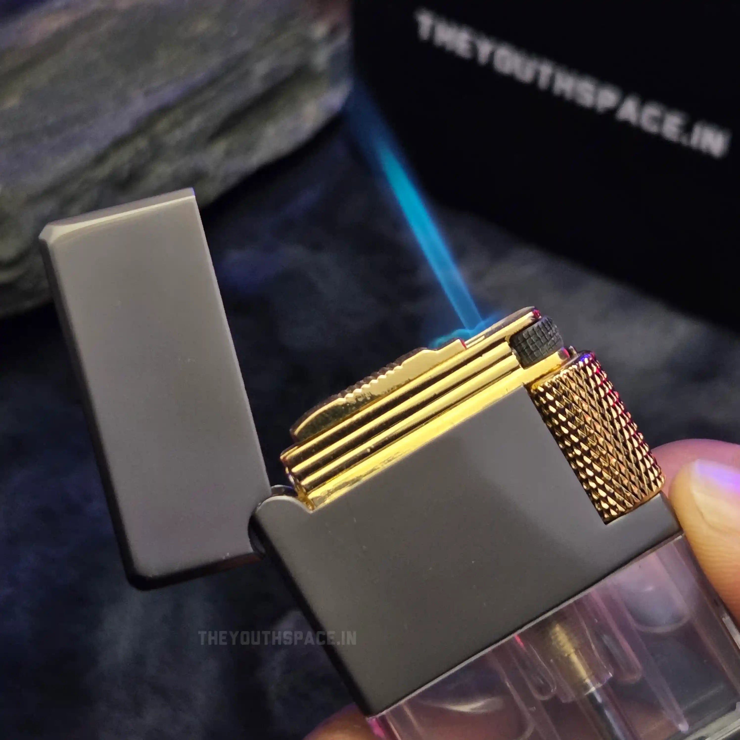 Dual Flame Mode Sleek Lighter (Metallic)