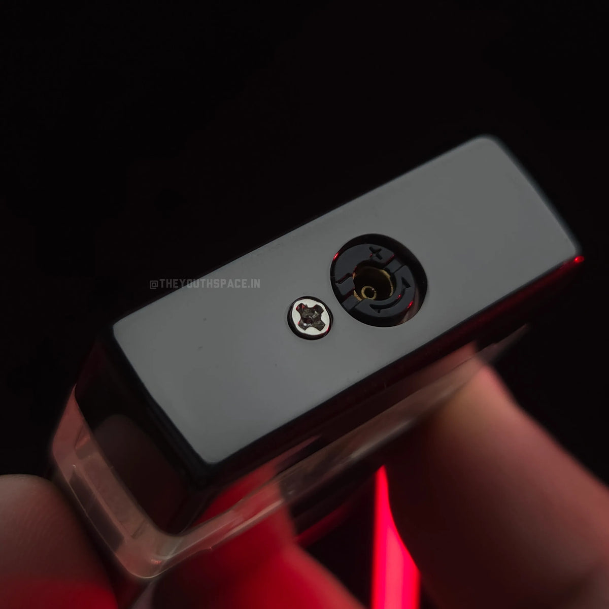 Lumi Tank Red Flame Jet Lighter (Metallic)