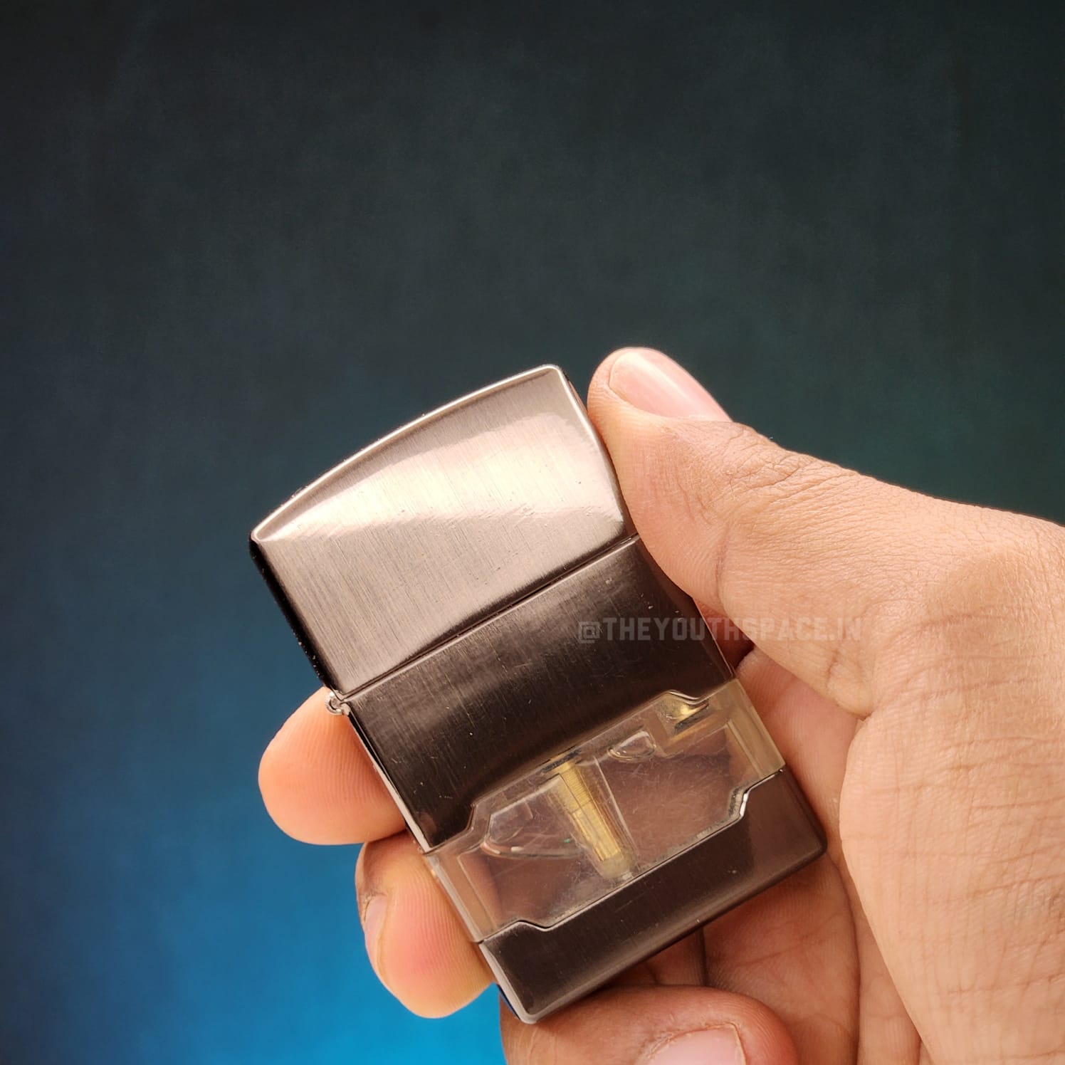 Lumi Tank Red Flame Jet Lighter (Metallic)