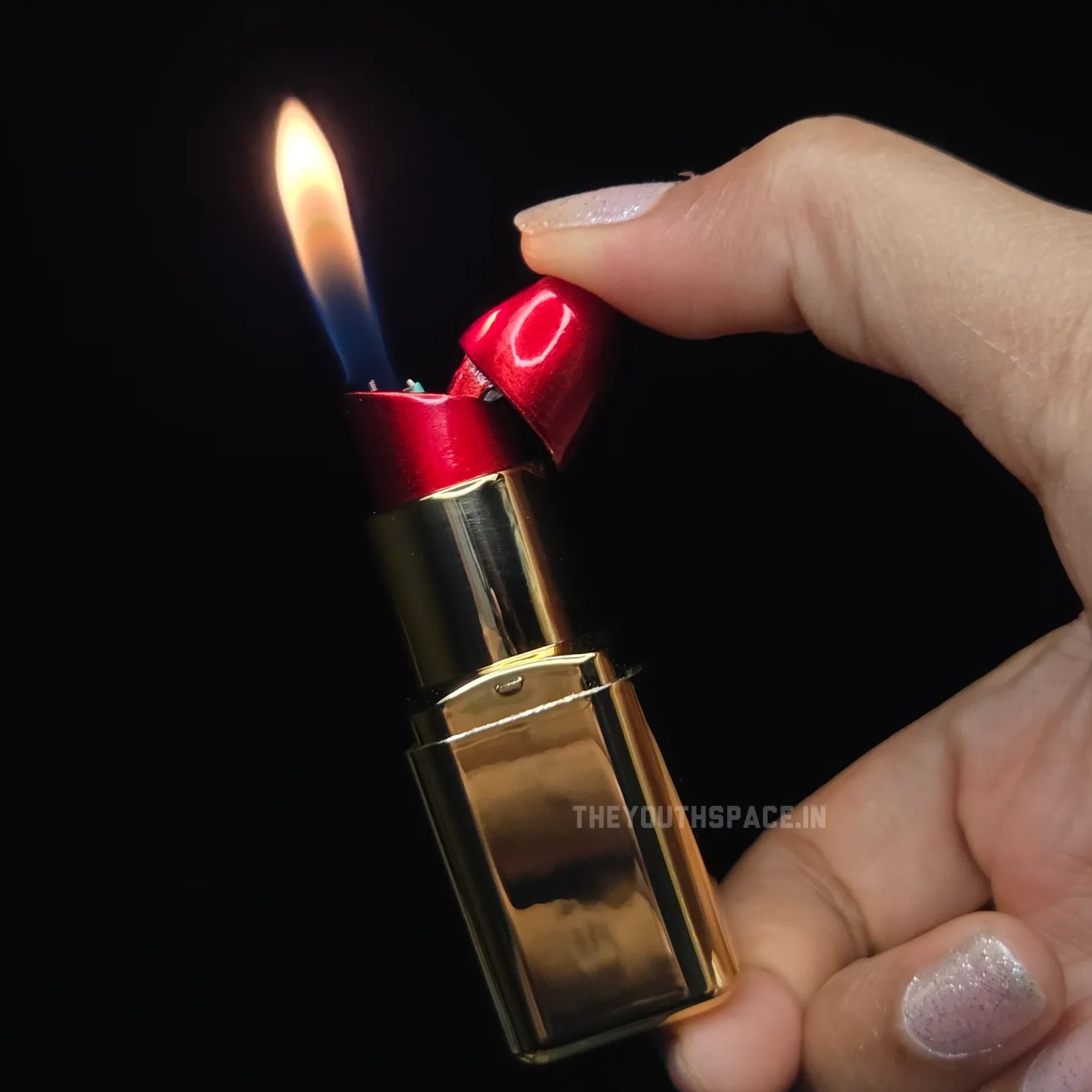 Glam Lipstick Flame Lighter