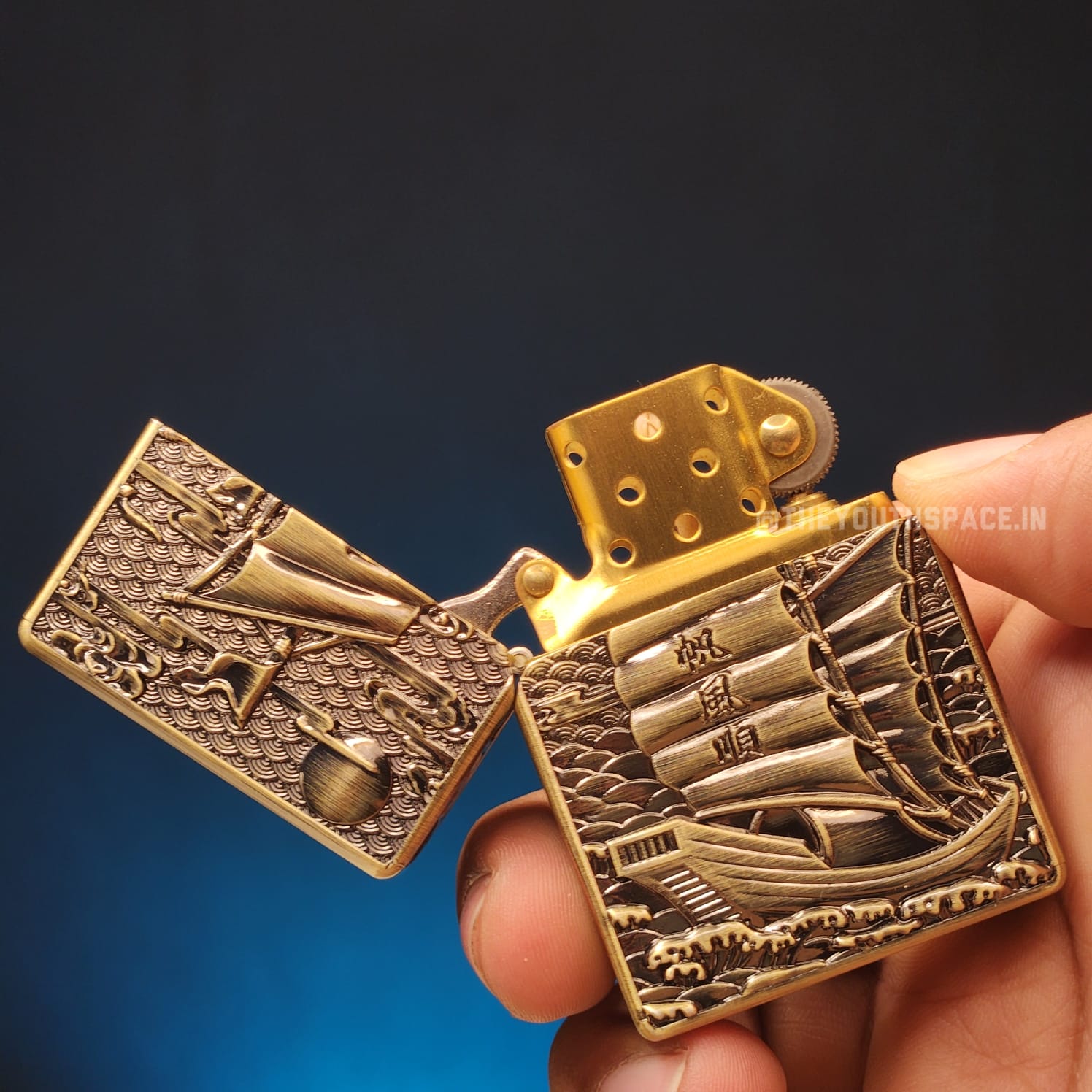 Ultra Premium Zorro Retro Sailboat Finely Carved Heavy Armor Brass Lighter
