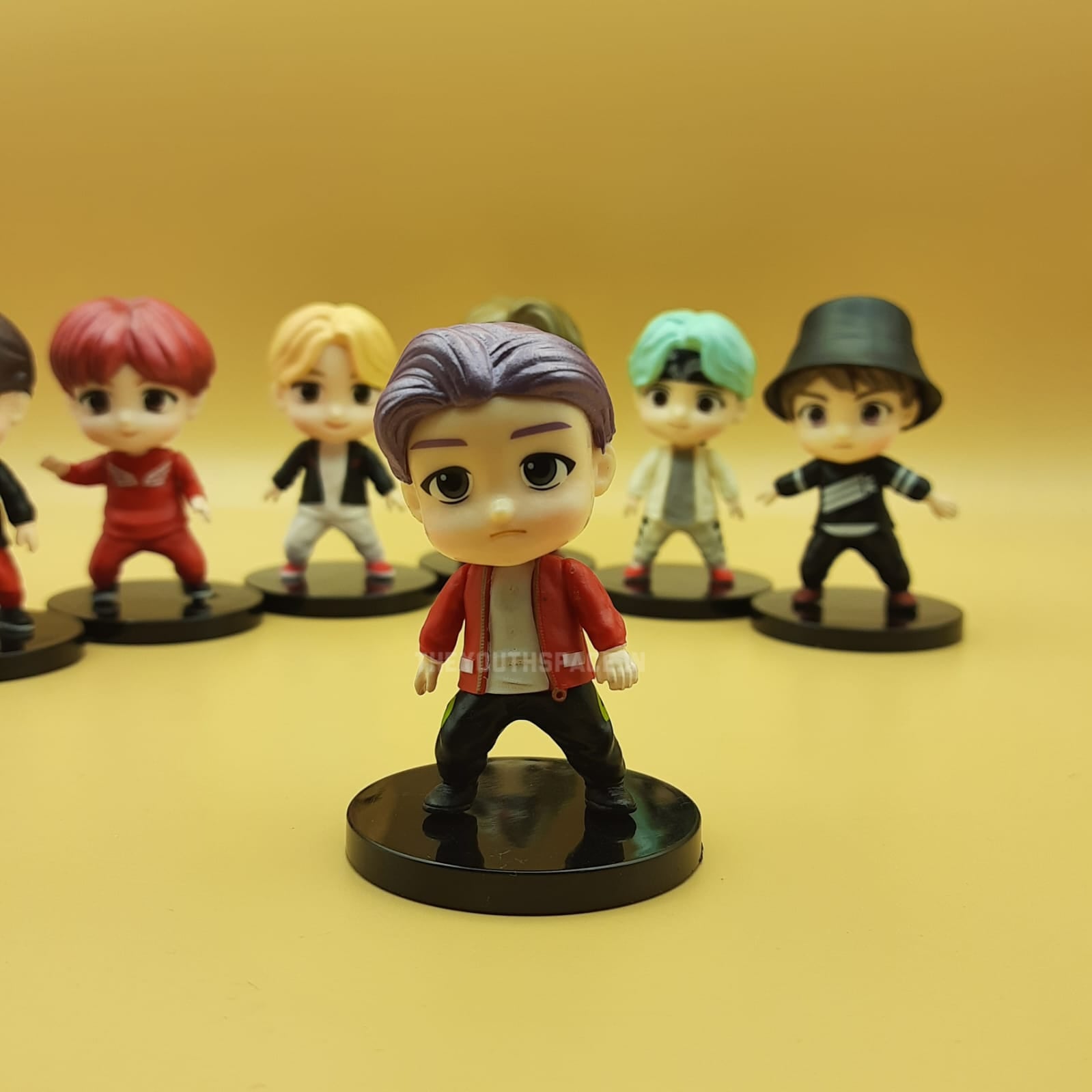 Tiny Tan Mic Drop Standing Set (Set of 7 Figurines)